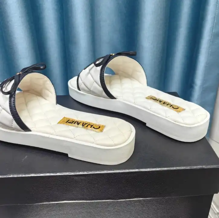 hype Chanel Slippers