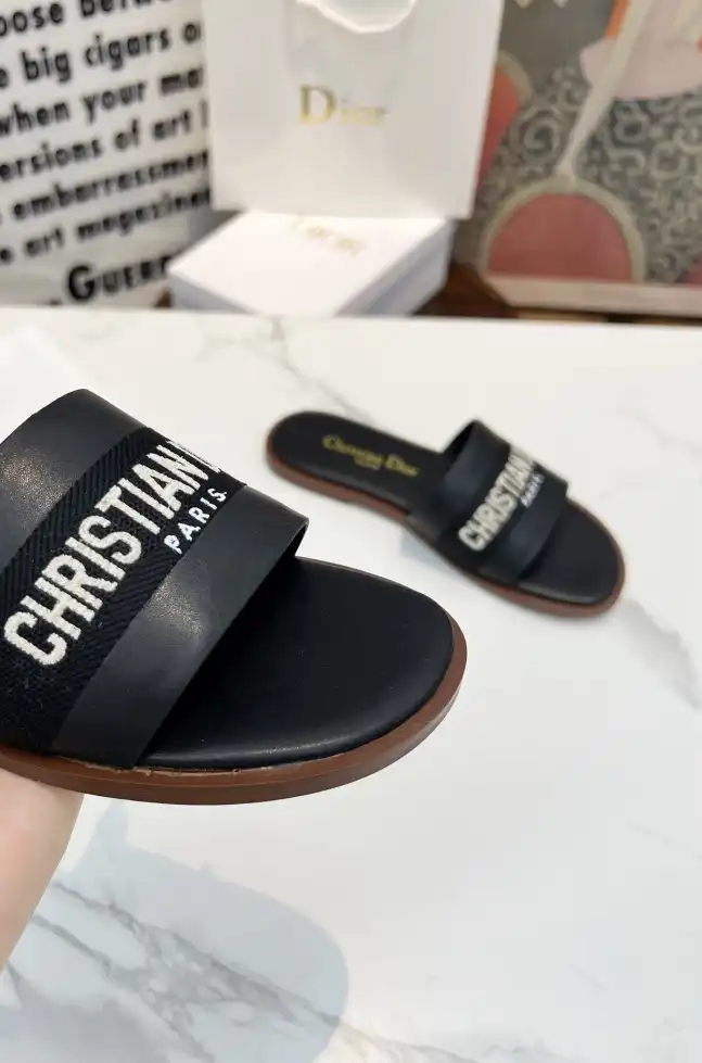 hype Christian Dior Slippers