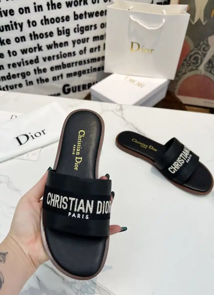 hype Christian Dior Slippers