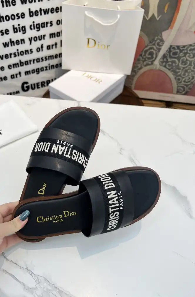 hype Christian Dior Slippers