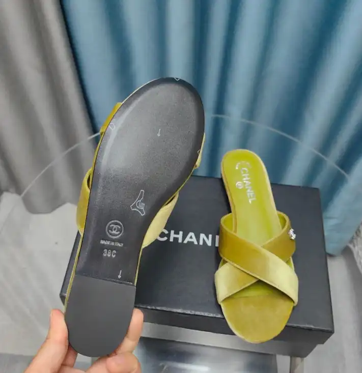 hype Chanel Slippers