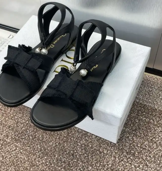 hype Christian Dior Sandals