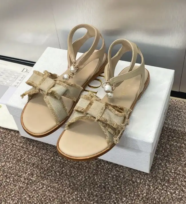 hype Christian Dior Sandals