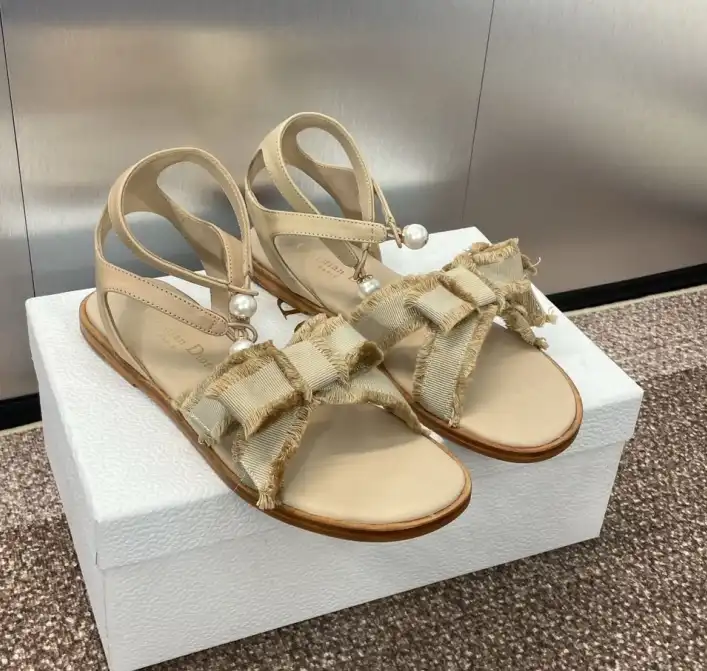 hype Christian Dior Sandals