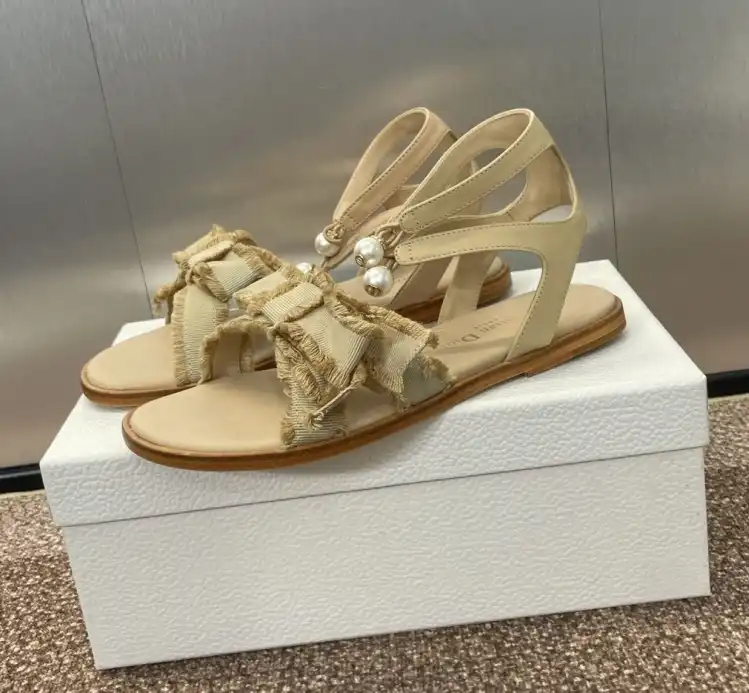 hype Christian Dior Sandals