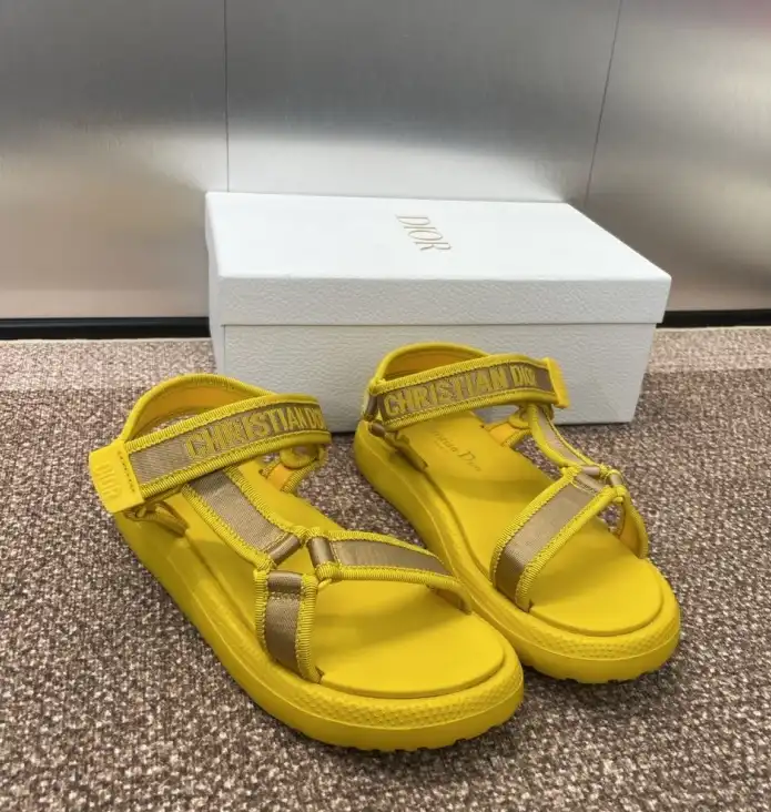 hype Christian Dior Sandals