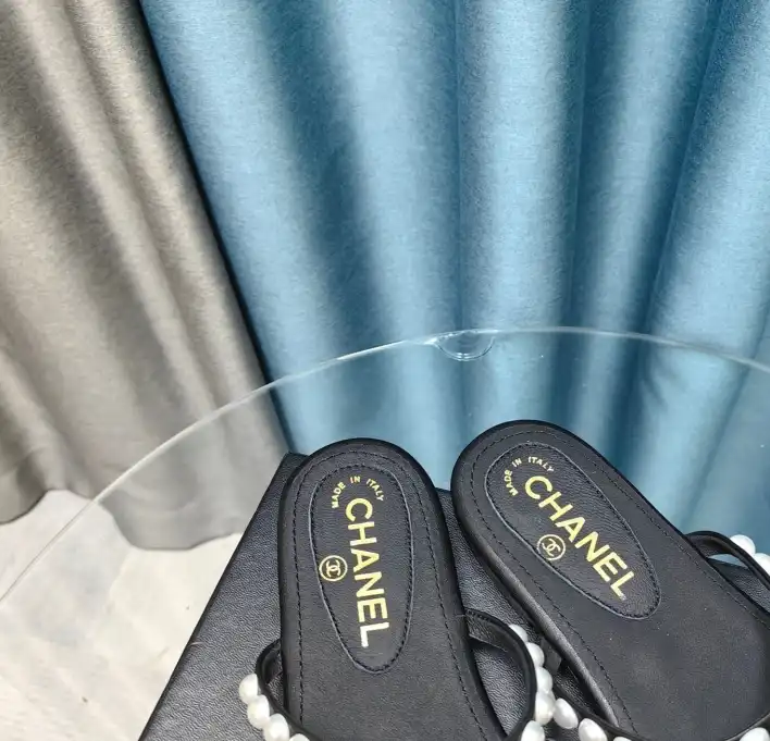 hype Chanel Slippers