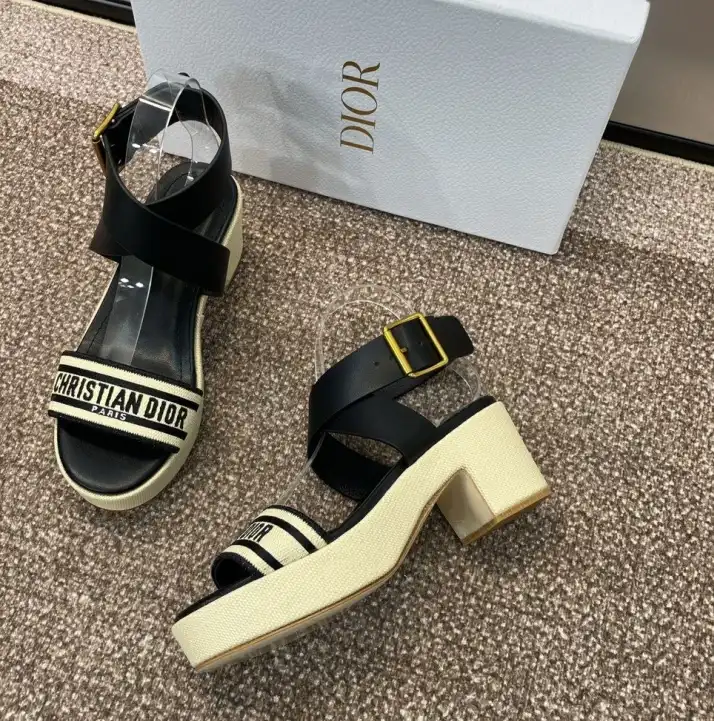 hype Christian Dior High Heels