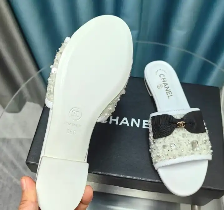 hype Chanel Slippers