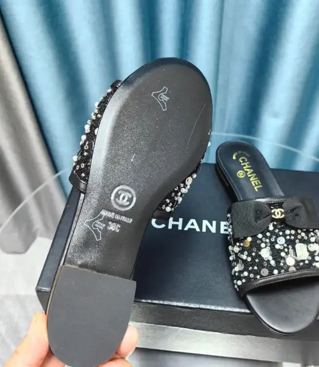 hype Chanel Slippers