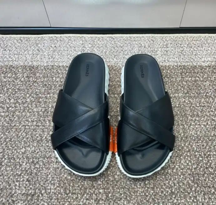 hype Hermes Slippers