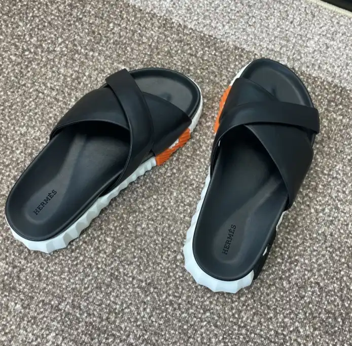 hype Hermes Slippers