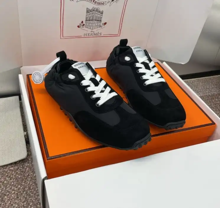 hype Hermes Casual Shoes