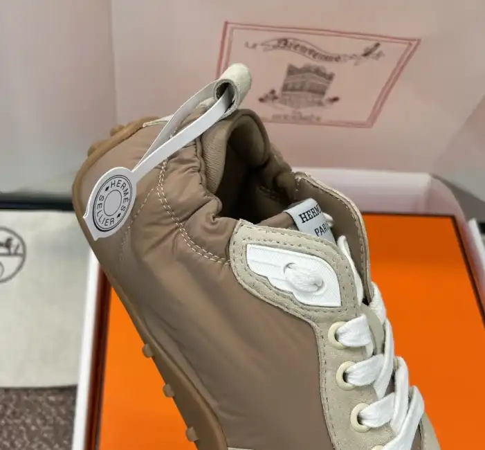 hype Hermes Casual Shoes