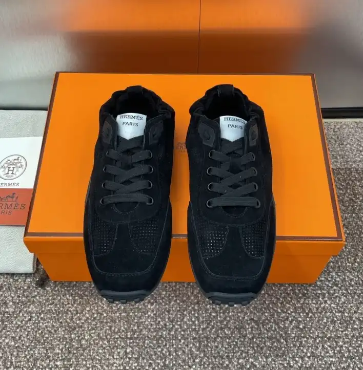 hype Hermes Casual Shoes