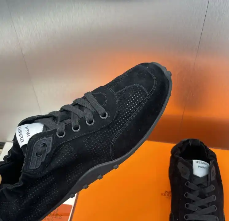 hype Hermes Casual Shoes