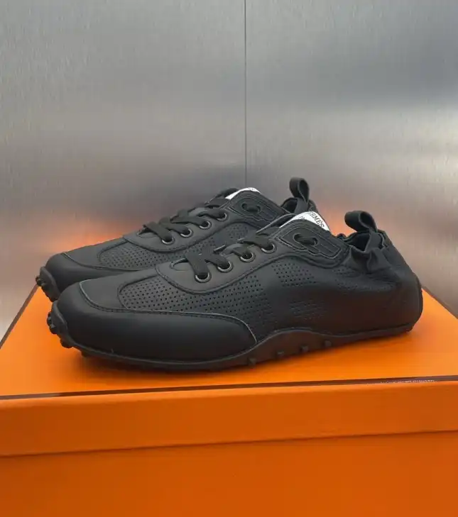 hype Hermes Casual Shoes