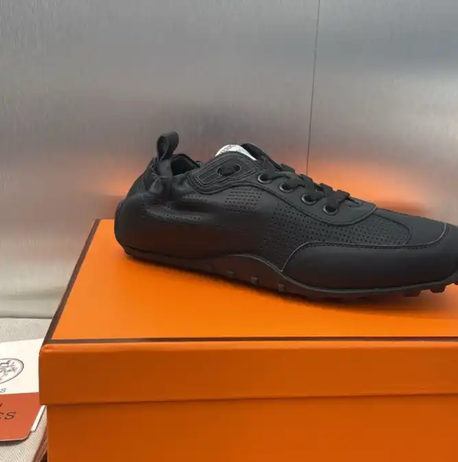 hype Hermes Casual Shoes