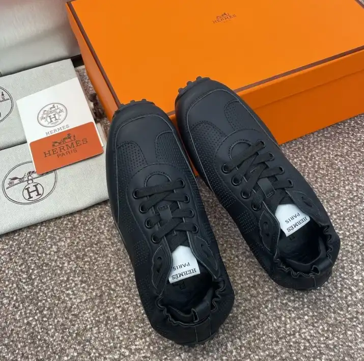 hype Hermes Casual Shoes