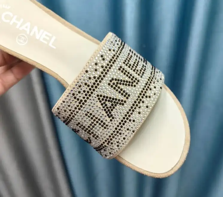 hype Chanel Slippers