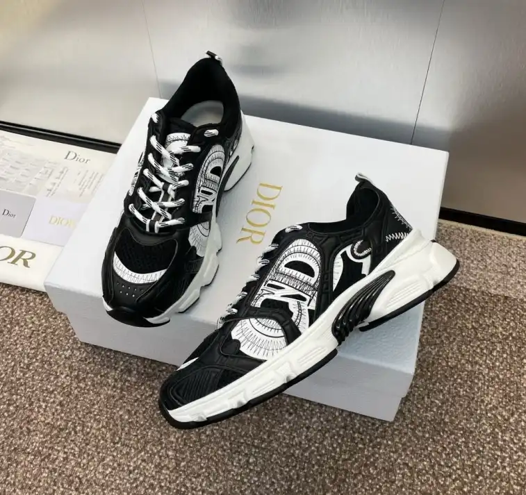 hype Christian Dior Sneakers