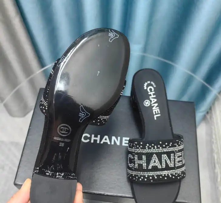 hype Chanel Slippers