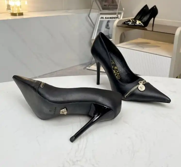 hype Givenchy High Heels