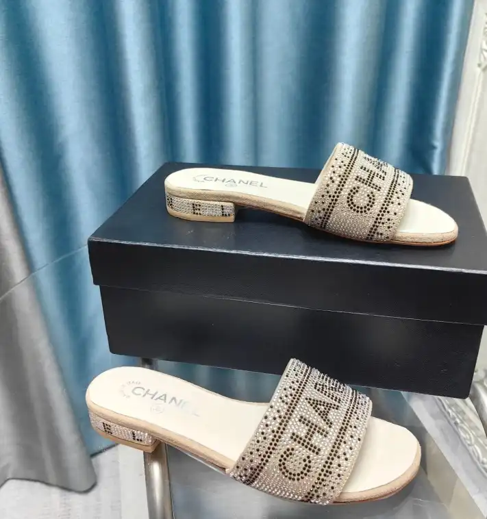 hype Chanel Slippers