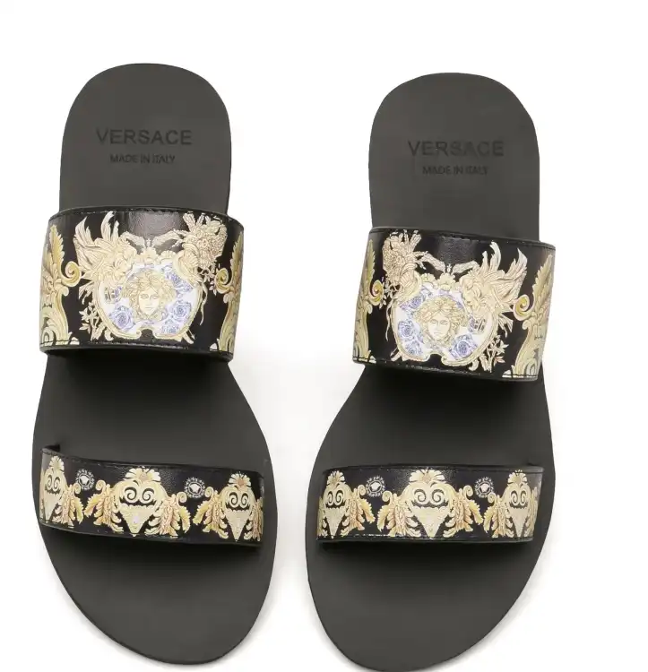 hype Givenchy Slippers