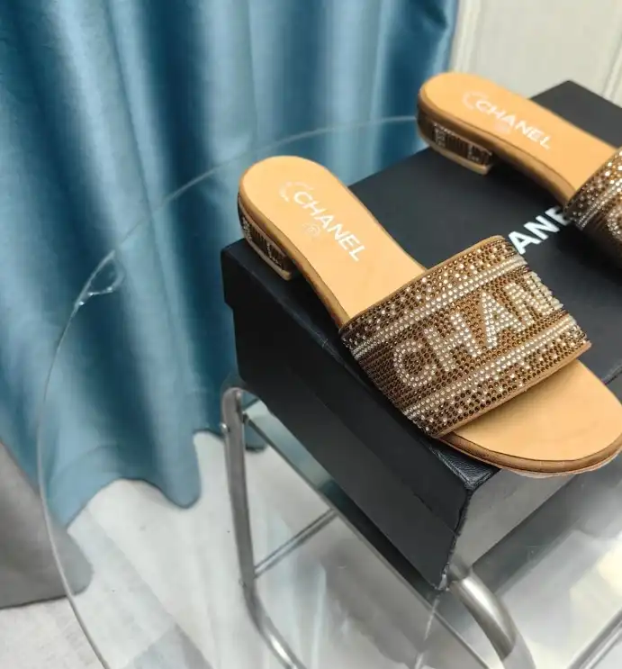 hype Chanel Slippers