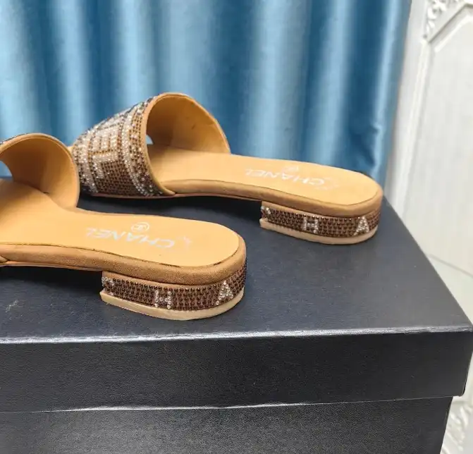 hype Chanel Slippers