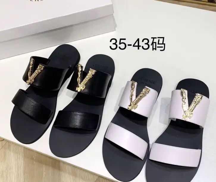 hype Givenchy Slippers