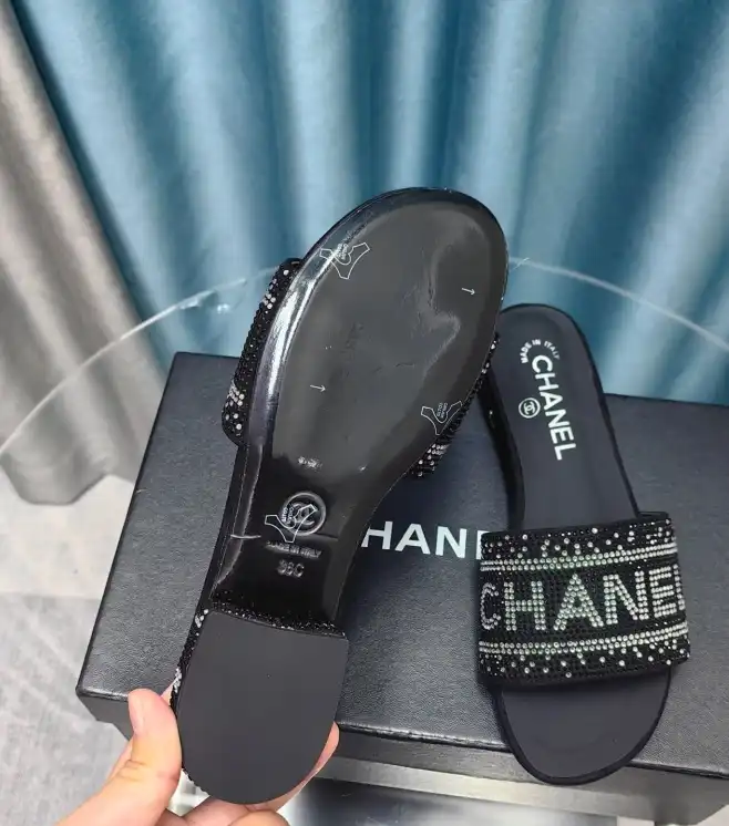 hype Chanel Slippers