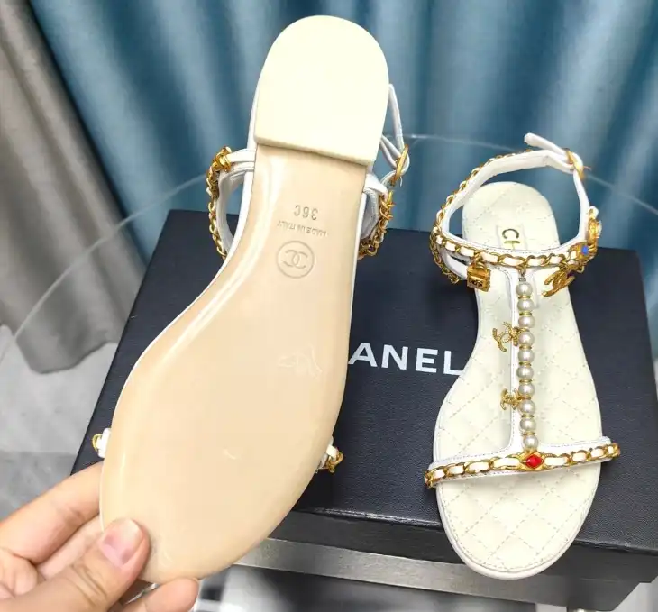 hype Chanel Slippers