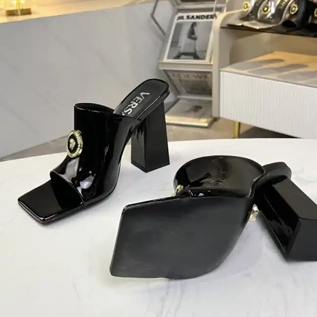 hype Givenchy High Heels