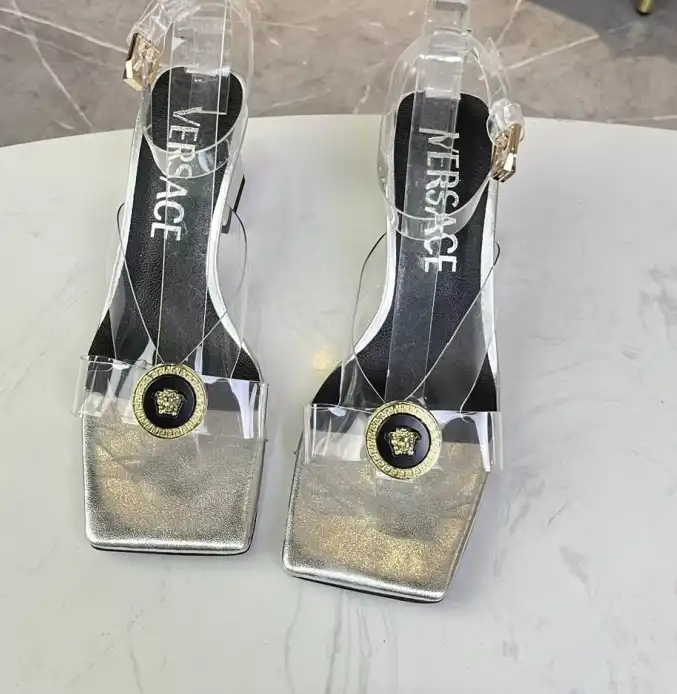 hype Givenchy High Heels