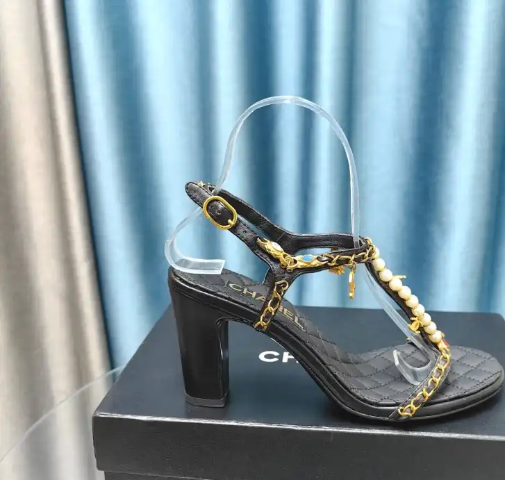 hype Chanel Slippers