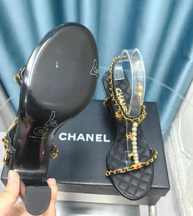 hype Chanel Slippers