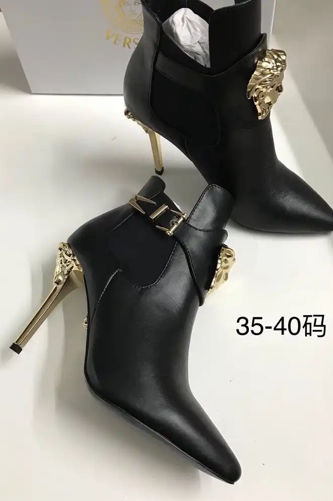 hype Givenchy Boots