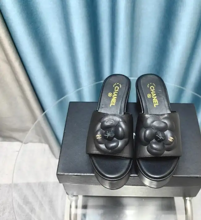 hype Chanel Slippers