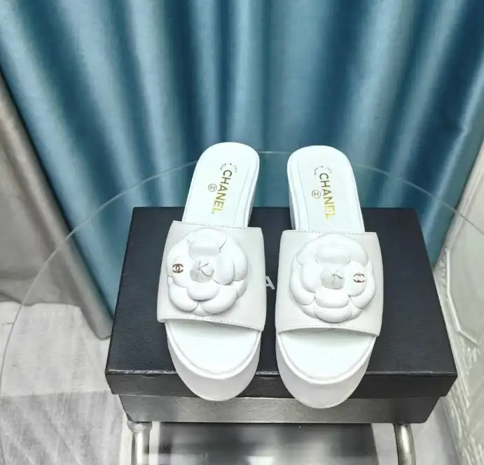 hype Chanel Slippers