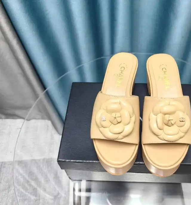 hype Chanel Slippers