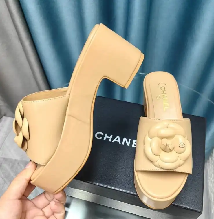 hype Chanel Slippers