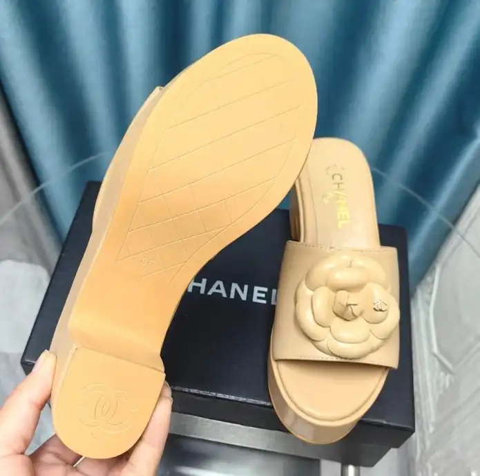 hype Chanel Slippers