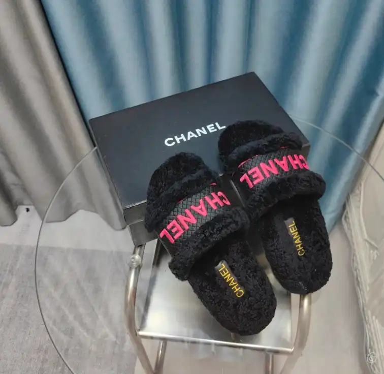 hype Chanel Slippers