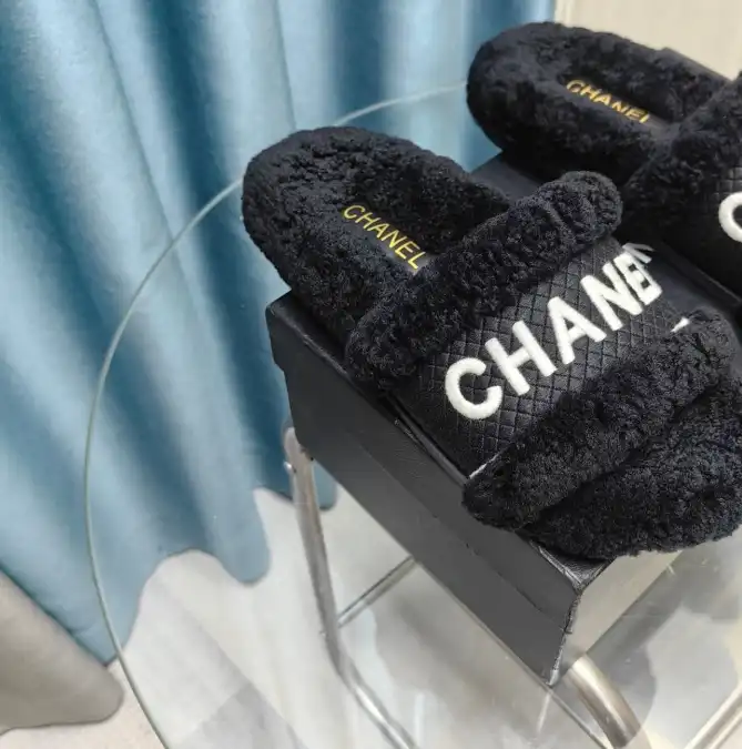 hype Chanel Slippers