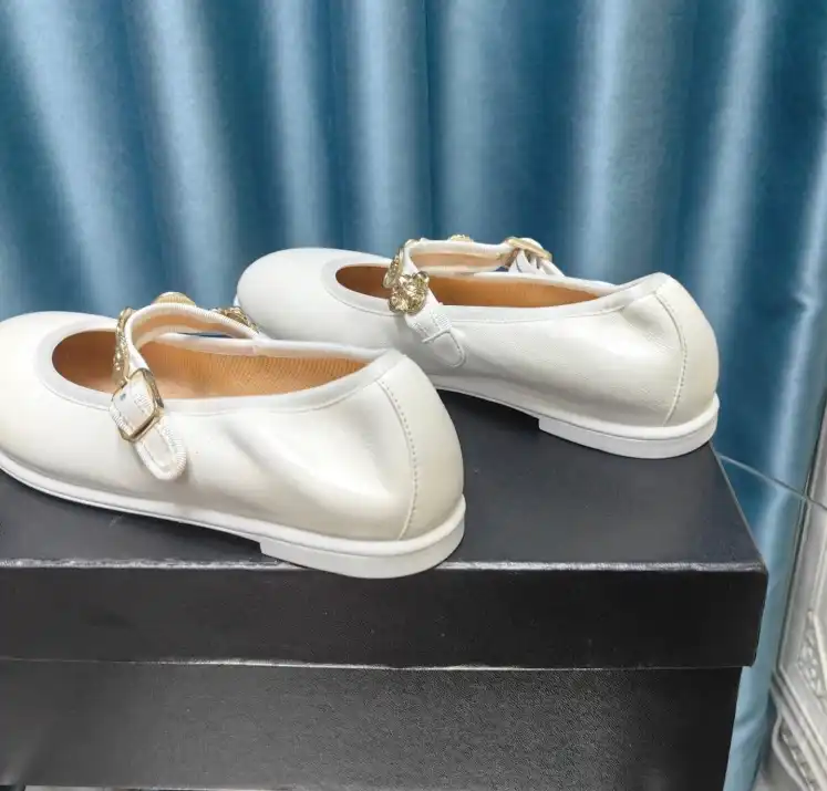 hype Chanel Flat Shoes