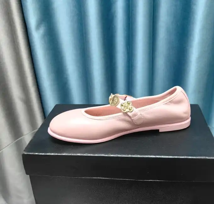 hype Chanel Flat Shoes