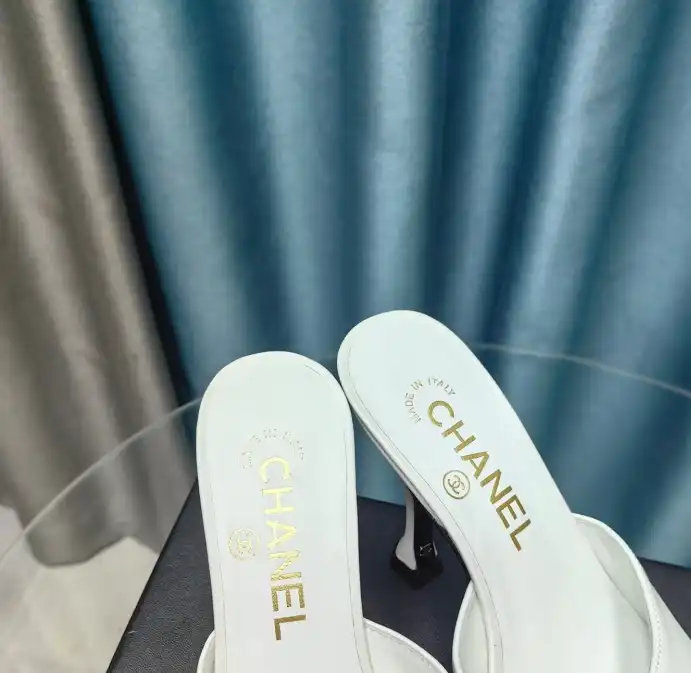 hype Chanel High Heels