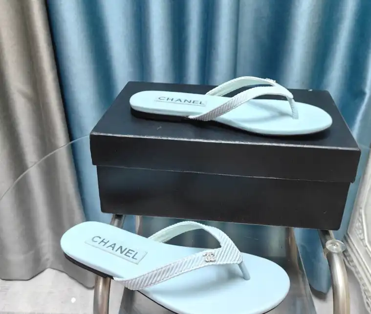 hype Chanel Slippers